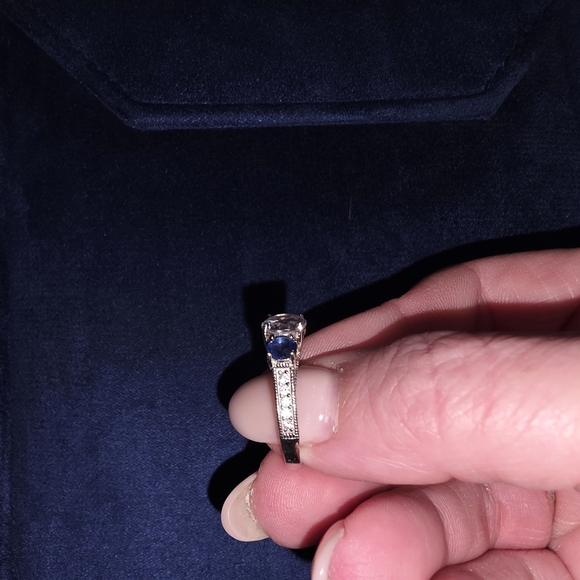 Like New Diamonelle And Diamonelle Sapphire Ring Sterling Silver Rhodium Plated - Picture 4 of 6
